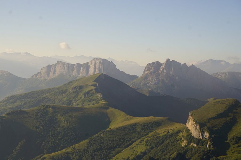 Вид с вершины горы Большой Тхач